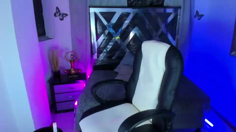 nova online show from May 27, 4:09 am