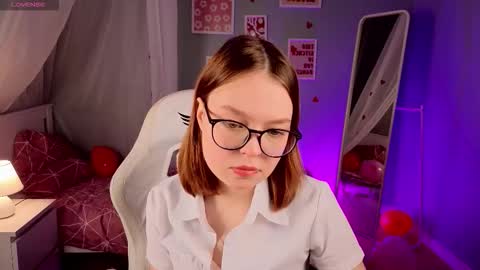 Snapshot of nova_tail chatting on February 16, 6:09 am Nova 3101 - 1 stream 06pm GMT online show from February 16, 6:09 am