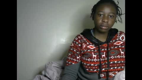 novaah online show from December 23, 4:43 am