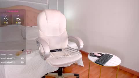 Andrea online show from January 3, 7:39 pm