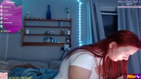 Snapshot of novanautiesxxx chatting on October 6, 8:12 am LucidXotix online show from October 6, 8:12 am