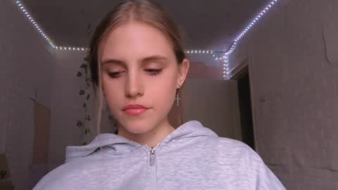 Snapshot of novastoyer chatting on March 30, 12:06 pm Mia Blake online show from March 30, 12:06 pm