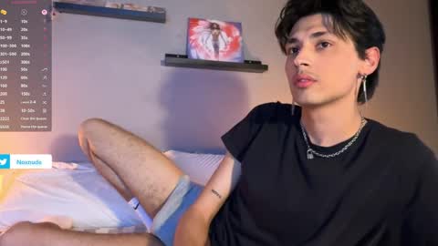 Snapshot of noxnude chatting on May 18, 9:42 pm noxnude online show from May 18, 9:42 pm