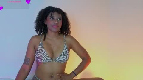 Snapshot of nude2557940 chatting on October 18, 7:31 am Channel Cox online show from October 18, 7:31 am