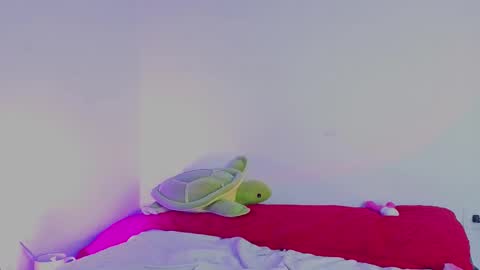 Snapshot of nude2557940 chatting on February 11, 2:00 pm Channel Cox online show from February 11, 2:00 pm