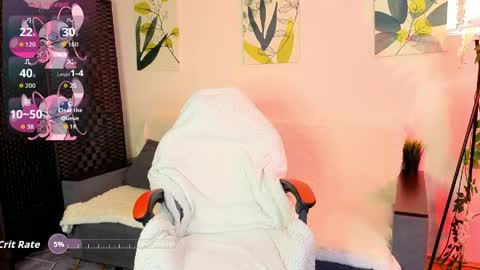 Snapshot of nudetension chatting on April 16, 9:39 pm Maks online show from April 16, 9:39 pm