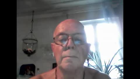 Haky online show from March 6, 3:56 pm