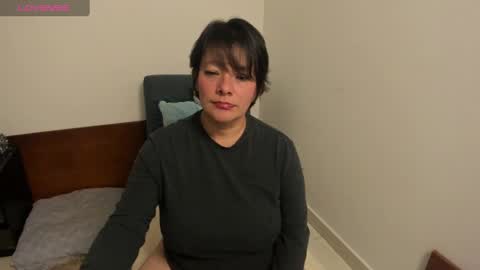 Snapshot of nuit_rose chatting on January 16, 1:58 am nuit_rose online show from January 16, 1:58 am