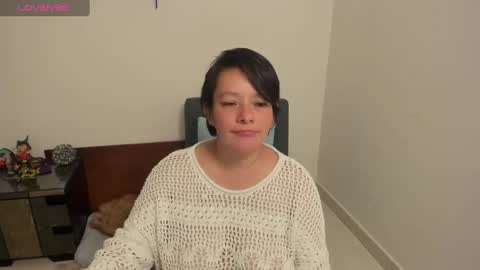 Snapshot of nuit_rose chatting on January 26, 4:30 am nuit_rose online show from January 26, 4:30 am