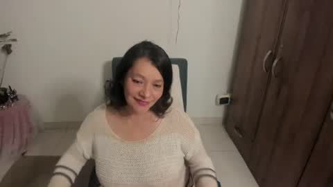 nuit_rose online show from June 19, 12:26 am