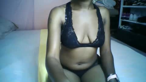 Snapshot of nukshypipi chatting on April 6, 9:10 am nukshypipi online show from April 6, 9:10 am