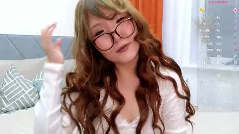 Snapshot of nullgirll chatting on March 18, 12:36 am Erica online show from March 18, 12:36 am