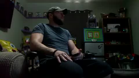 Awwwww Hey Sweetie Pies. Welcome To The Sweetie Pie Lounge. Enjoy The Dad-Cast. SweetCorny Fun-loving Dad Talk. online show from September 30, 7:30 pm