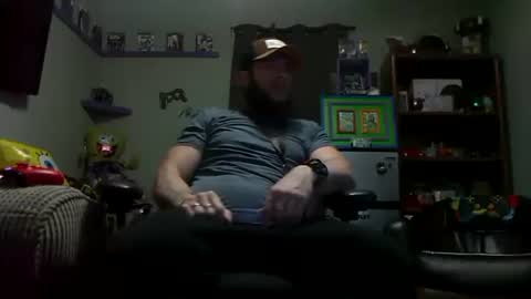 Awwwww Hey Sweetie Pies. Welcome To The Sweetie Pie Lounge. Enjoy The Dad-Cast. SweetCorny Fun-loving Dad Talk. online show from December 18, 1:00 am