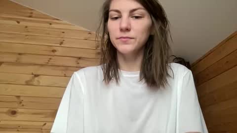 Snapshot of nursedoll chatting on October 24, 2:30 am Ema online show from October 24, 2:30 am