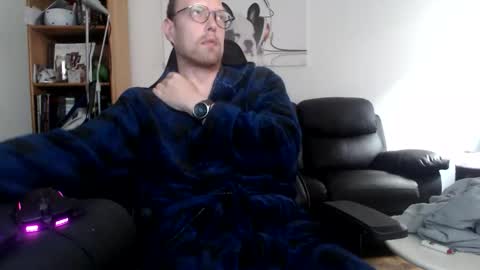 nursefan online show from October 11, 6:56 am