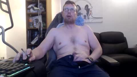 nursefan online show from November 11, 5:24 pm