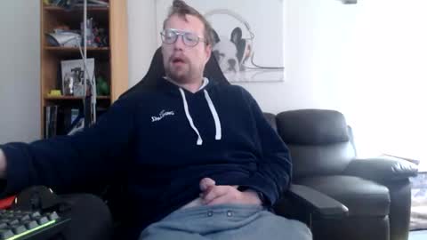 nursefan online show from November 23, 10:15 am