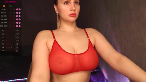 WEELCOMEEEEEEEEEE online show from November 15, 7:10 pm