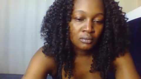 nutgal online show from March 16, 9:02 am