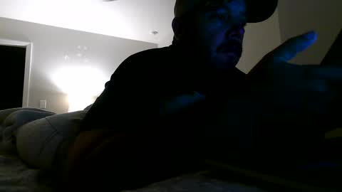 nuttincowboy727272 online show from March 27, 1:55 am