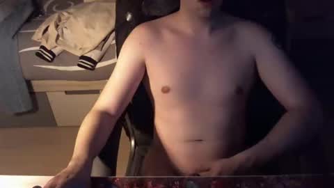 nutxh2 online show from March 1, 10:34 pm