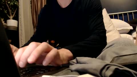 Eric online show from November 29, 11:08 pm