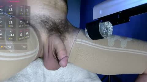 Snapshot of nycstraightmeat chatting on April 17, 10:57 pm Eric online show from April 17, 10:57 pm