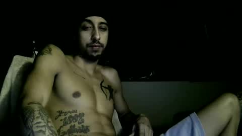 Snapshot of nygal23 chatting on December 21, 11:01 pm nygal23 online show from December 21, 11:01 pm