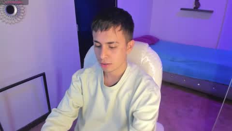 nyko_ds online show from November 18, 4:06 am