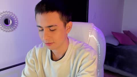 nyko_ds online show from January 10, 4:36 am