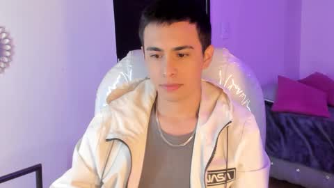 nyko_ds online show from January 18, 4:05 am