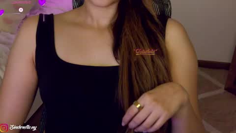 Snapshot of nylaahhh chatting on May 25, 1:44 am Nylaah online show from May 25, 1:44 am