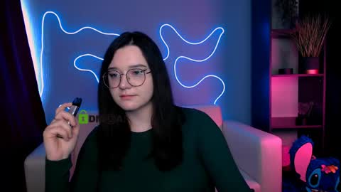 Mira online show from April 26, 1:42 pm