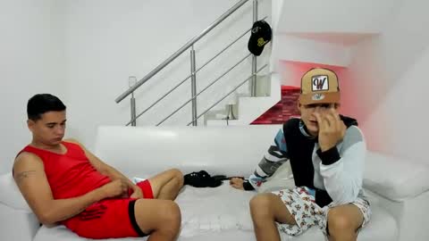 nympho_nathy_sophi online show from December 18, 3:58 am