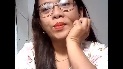 Snapshot of nymphoangel2022 chatting on February 22, 4:18 am I am your angel online show from February 22, 4:18 am