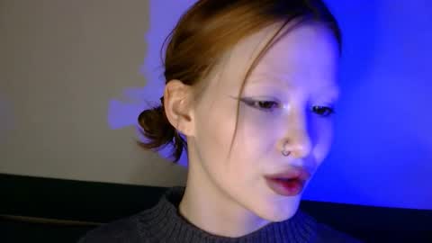 nyra_thira online show from January 6, 12:03 am