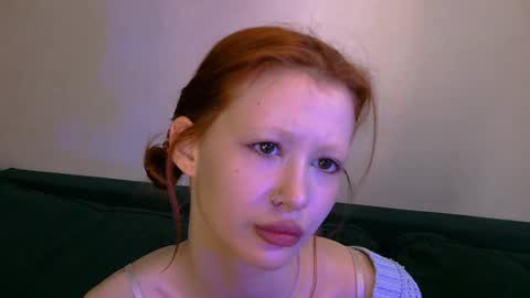 nyra_thira online show from March 24, 11:26 am