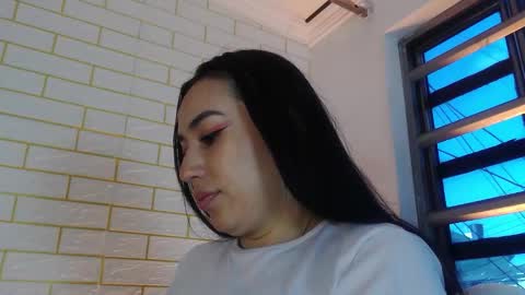 nyx1126 online show from November 4, 12:15 pm