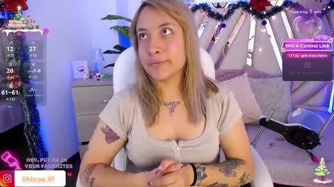 Alex   .    online show from December 18, 4:31 am