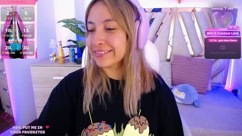 Alex   .    online show from January 29, 8:46 pm