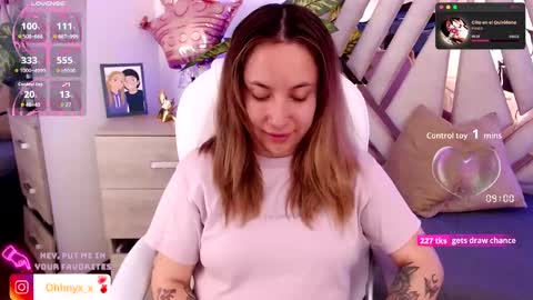 Alex   .    online show from September 27, 9:20 pm