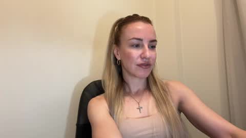 Anastasia online show from May 18, 7:14 am