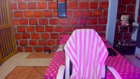 Snapshot of nyxiia chatting on March 28, 3:39 am Scarlett online show from March 28, 3:39 am