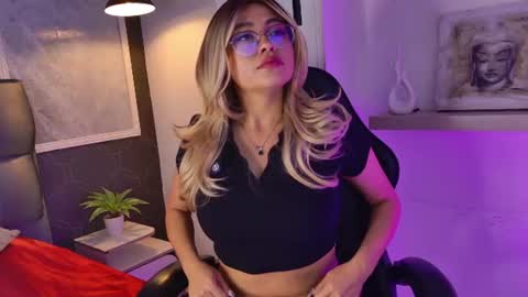 Nyx online show from July 29, 2:04 pm