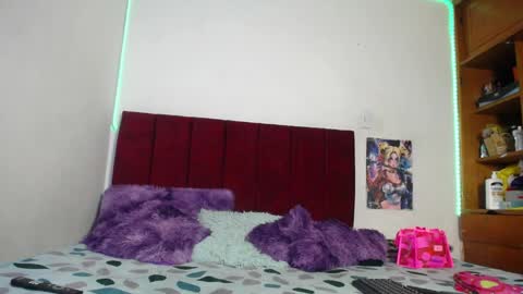 nyxxx_rouge online show from April 2, 6:11 am