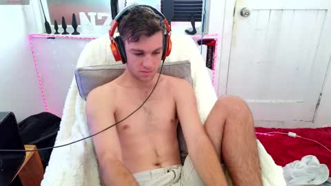 NZ Citizen online show from March 31, 12:45 am