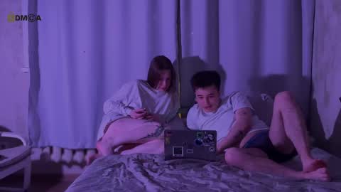 Snapshot of oakpatch chatting on April 13, 5:18 pm miki online show from April 13, 5:18 pm