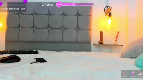 Snapshot of oasis_ossa chatting on December 20, 7:33 am Lyam online show from December 20, 7:33 am