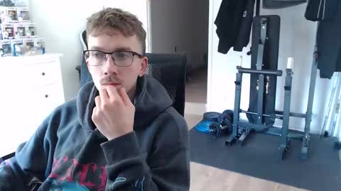 Snapshot of oatking chatting on October 13, 11:32 am Oatking online show from October 13, 11:32 am